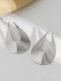 Momentlover Solid Color Hollow Geometric Drop Earrings