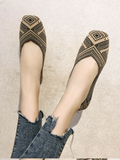 Momentlover Contrast Color Breathable Flat Shoes