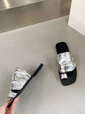 Momentlover Pleated Contrast Color Slippers