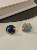 Momentlover Vintage Asymmetric Sun Moon Shape  Earrings