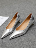 Momentlover Split-Joint Shallow Cut Pointed-Toe Pumps