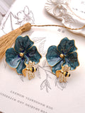 Momentlover Flower Shape Bee Shape Earrings Accessories