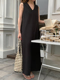 Momentlover Solid Color Sleeveless Loose Round-neck Midi Dresses