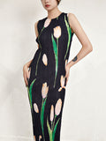 Momentlover Pleated Flower Print Sleeveless Loose Round-Neck Midi Dresses