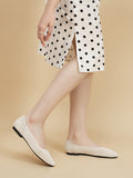 Momentlover V-Cut Square-Toe Split-Joint Solid Color Flat Shoes