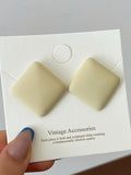 Momentlover Simple Casual 4 Colors Geometric Earrings