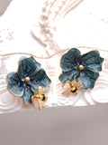 Momentlover Flower Shape Bee Shape Earrings Accessories