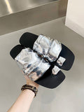 Momentlover Pleated Contrast Color Slippers