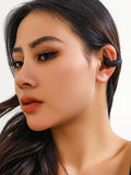 Momentlover Solid Color Geometric Ear Clip
