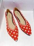 Momentlover V-Cut Polka-Dot Pointed-Toe Contrast Color Low Heels Flat Shoes