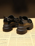 Momentlover Split-Joint Round-Toe Platform Shoes